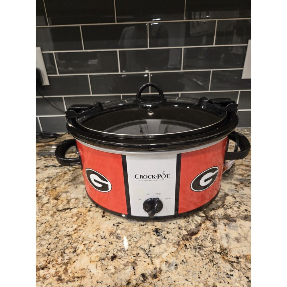 UGA Georgia Bulldogs 6-Quart Cook & Carry Crock-Pot - Tailgating- Tested Working